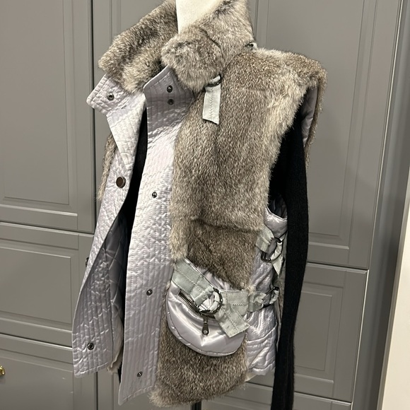 Rabbit Fur Vest with adjustable fit - Picture 2 of 16